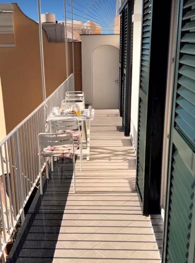 Queen View Apartment - No Kitchen ポジターノ エクステリア 写真